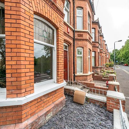 Pass The Keys Beautiful 4Br Restored Red Brick Cafes And Park Belfast Exterior foto